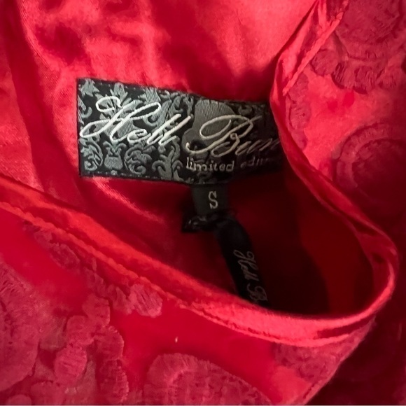 Hell Bunny Limited Edition Paris Lace Off the Shoulder Dress, New with Tags - Picture 6 of 7